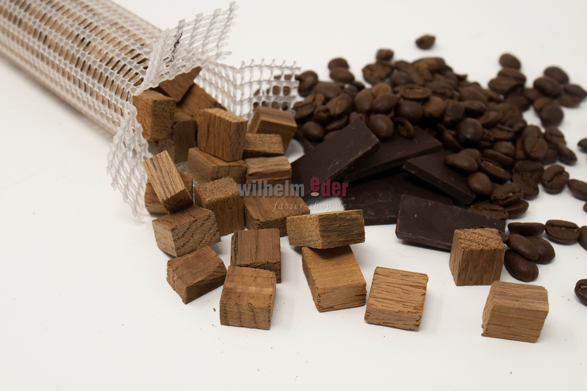 High_mocha_cubes_im_infusiontube_1 Infusion Nylon tube mit Cubes