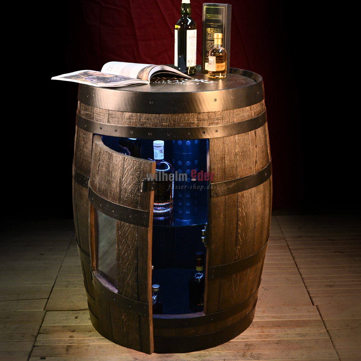 Hogsheat_regalfass_250l_14 Regalfass Single Malt mit Tür und Glasscheibe