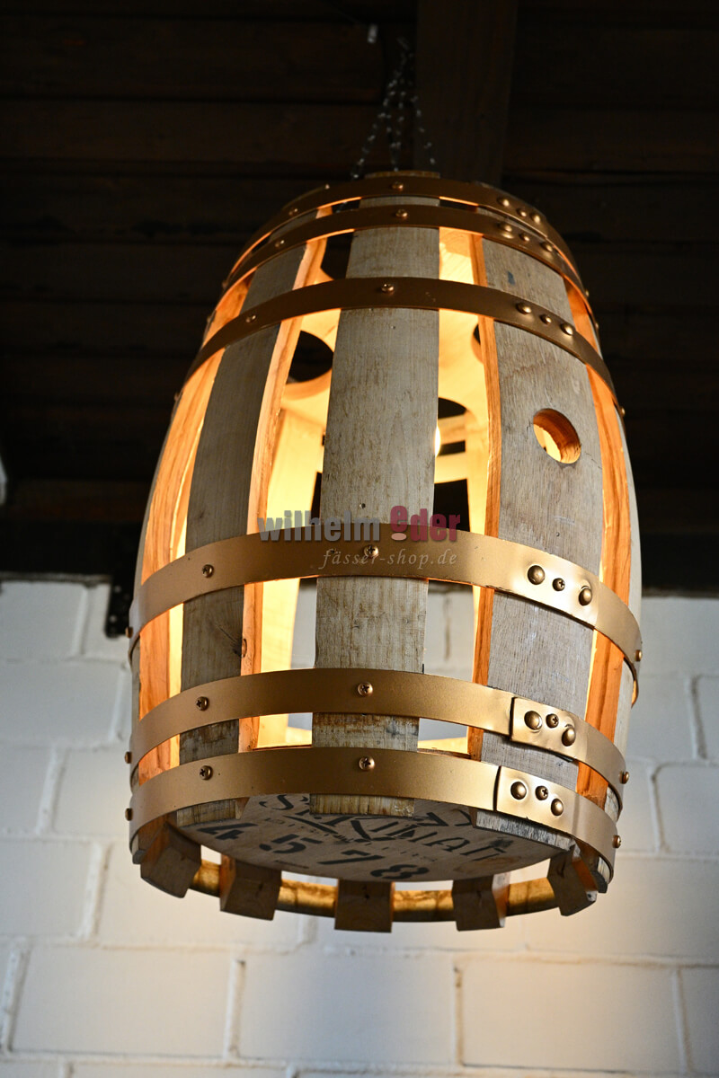 Lampenschirm aus Whiskyfass