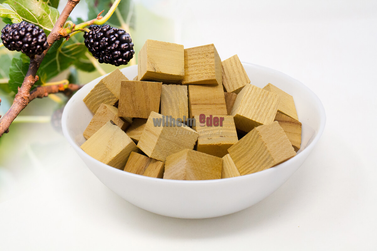 Maulbeerbaumcubes_1_1RmgoiuPDeTBpy Cubes aus Maulbeerbaum